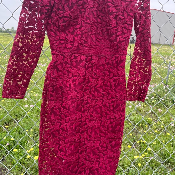 Beautiful dress, wine red color. - Picture 6 of 6